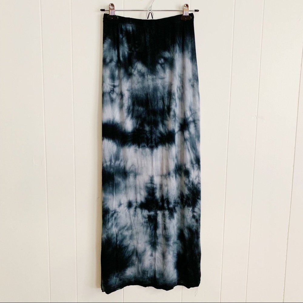 Brandy Melville Maxi Skirt
